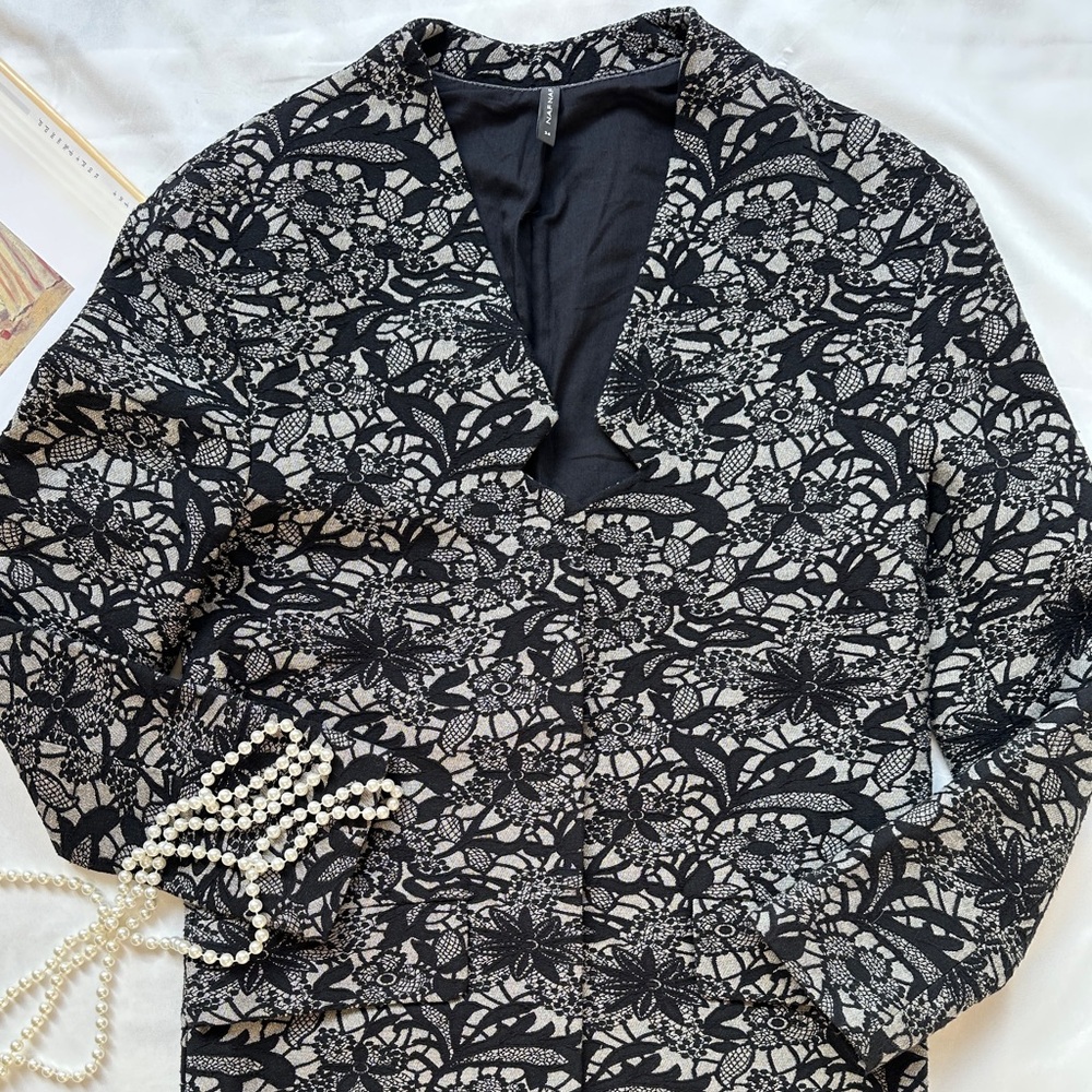 NAF NAF Black and White Floral Blazer